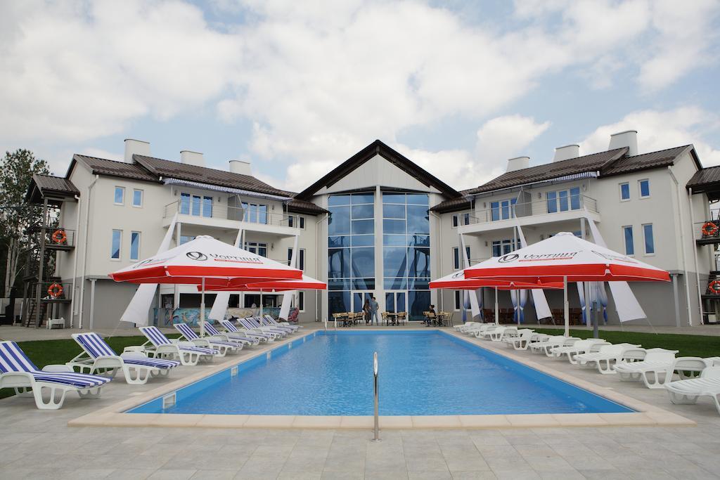 Hotel Porto Riva Zaporizhia Esterno foto