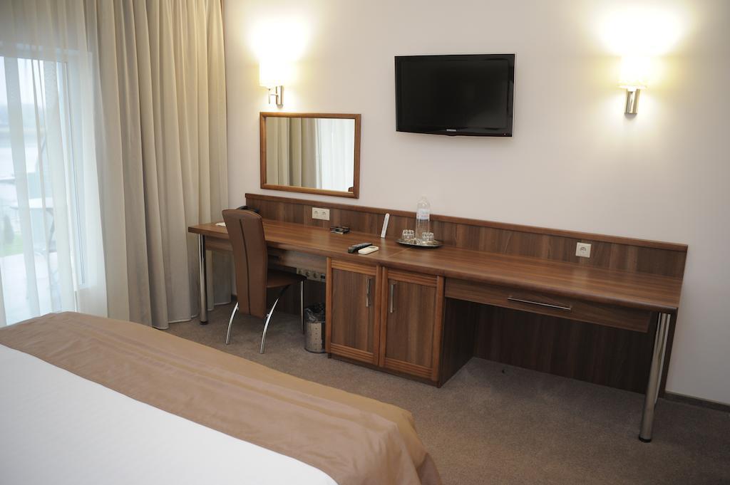 Hotel Porto Riva Zaporizhia Camera foto