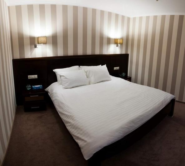 Hotel Porto Riva Zaporizhia Camera foto