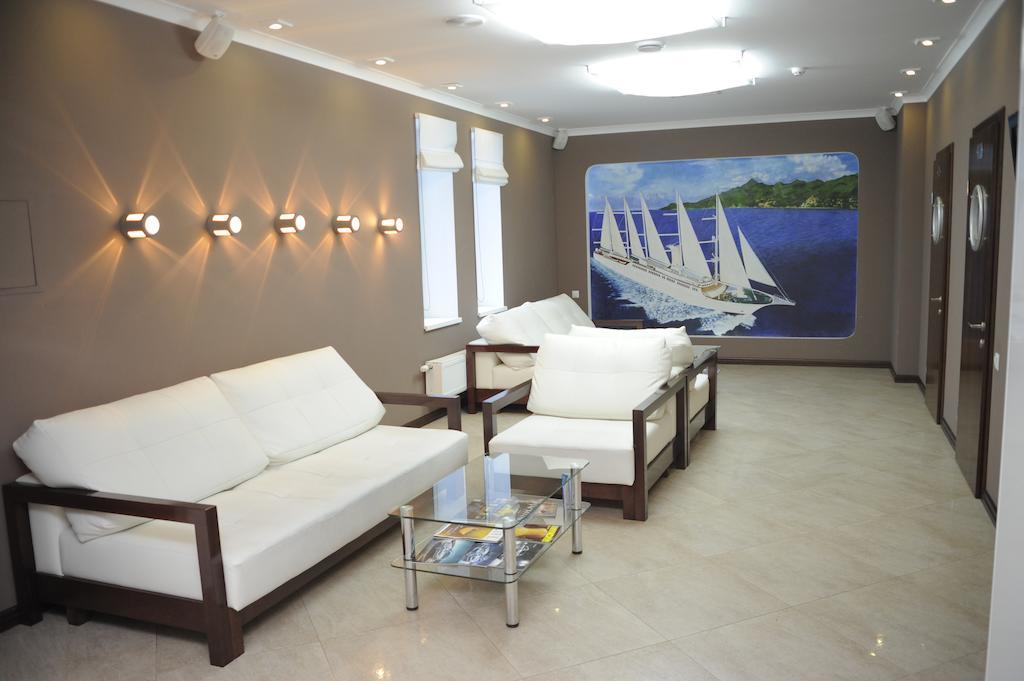 Hotel Porto Riva Zaporizhia Esterno foto